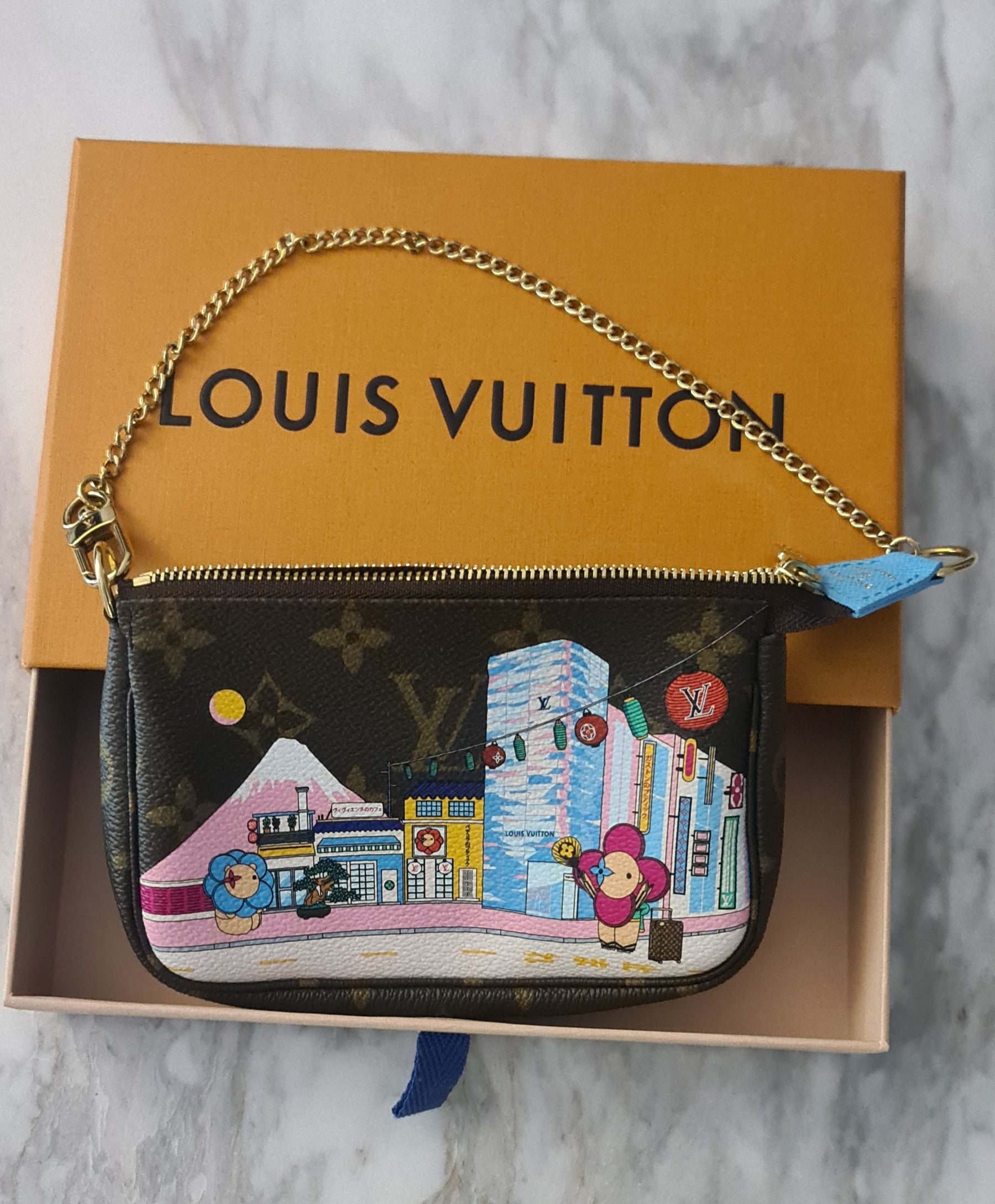 Mini pochette Louis Vuitton édition limitée Japon
