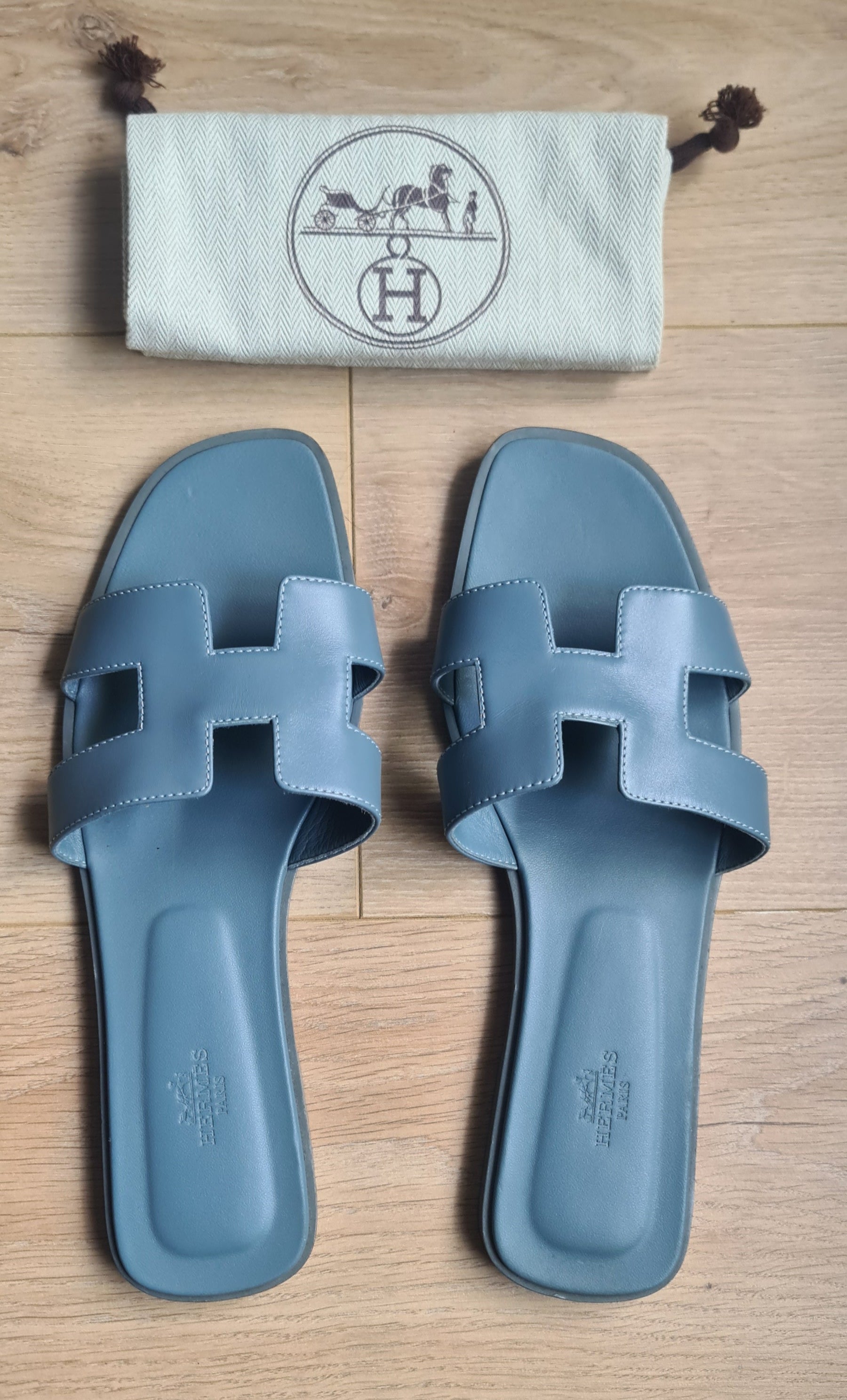 Sandales Hermès Oran gris