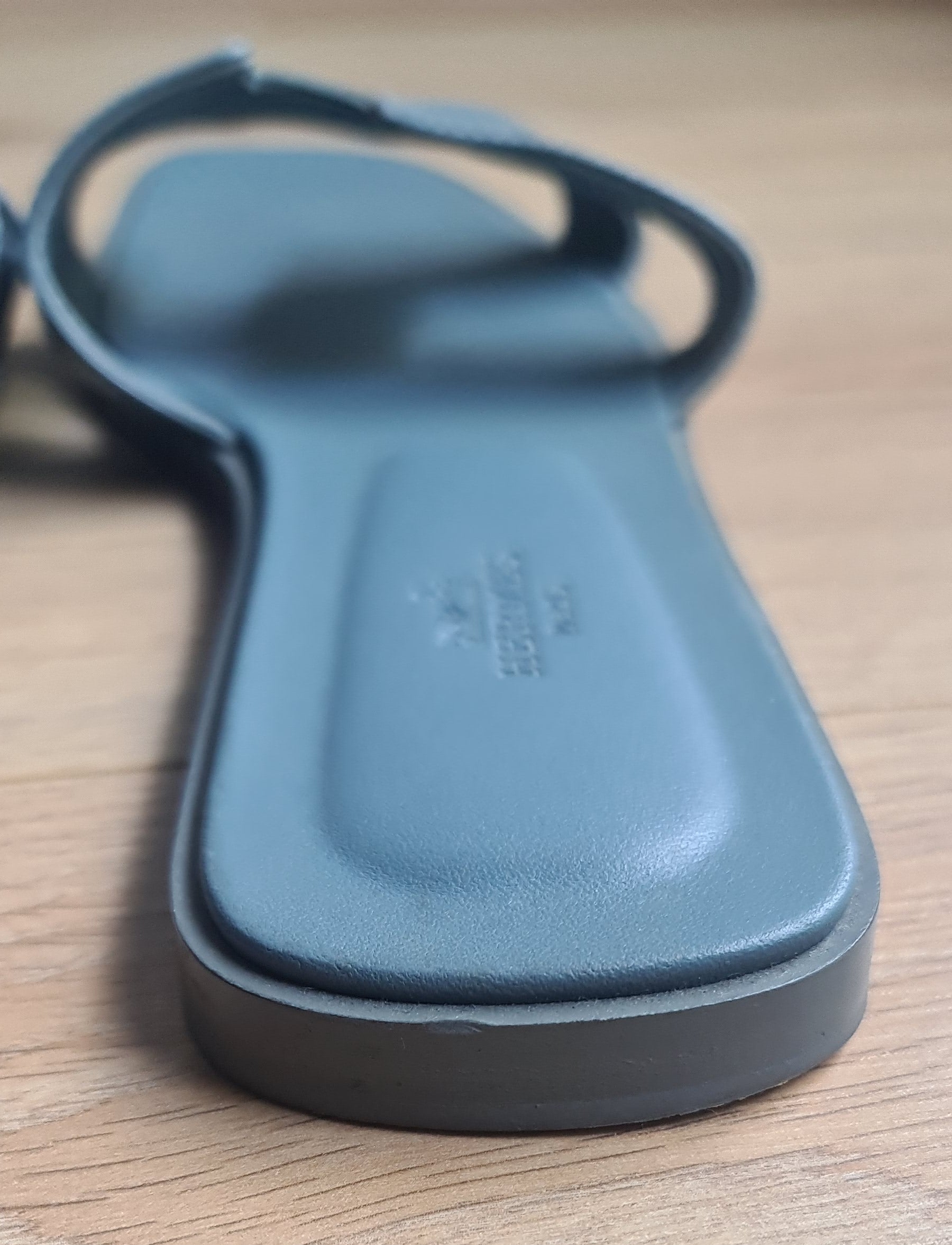 Sandales Hermès Oran gris