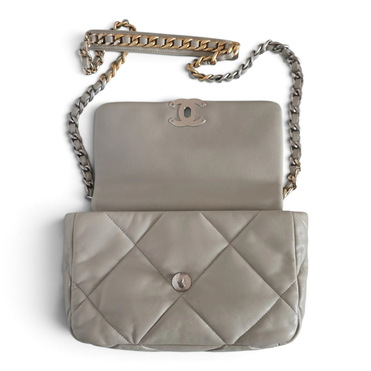 Sac Chanel 19 small