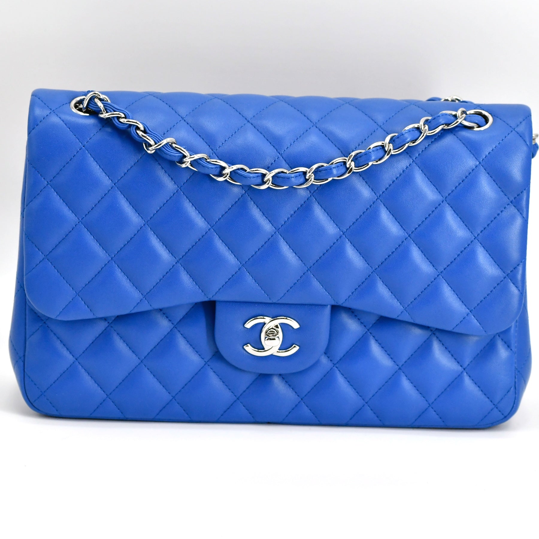 Sac-Chanel-Timeless-Jumbo-Bleu