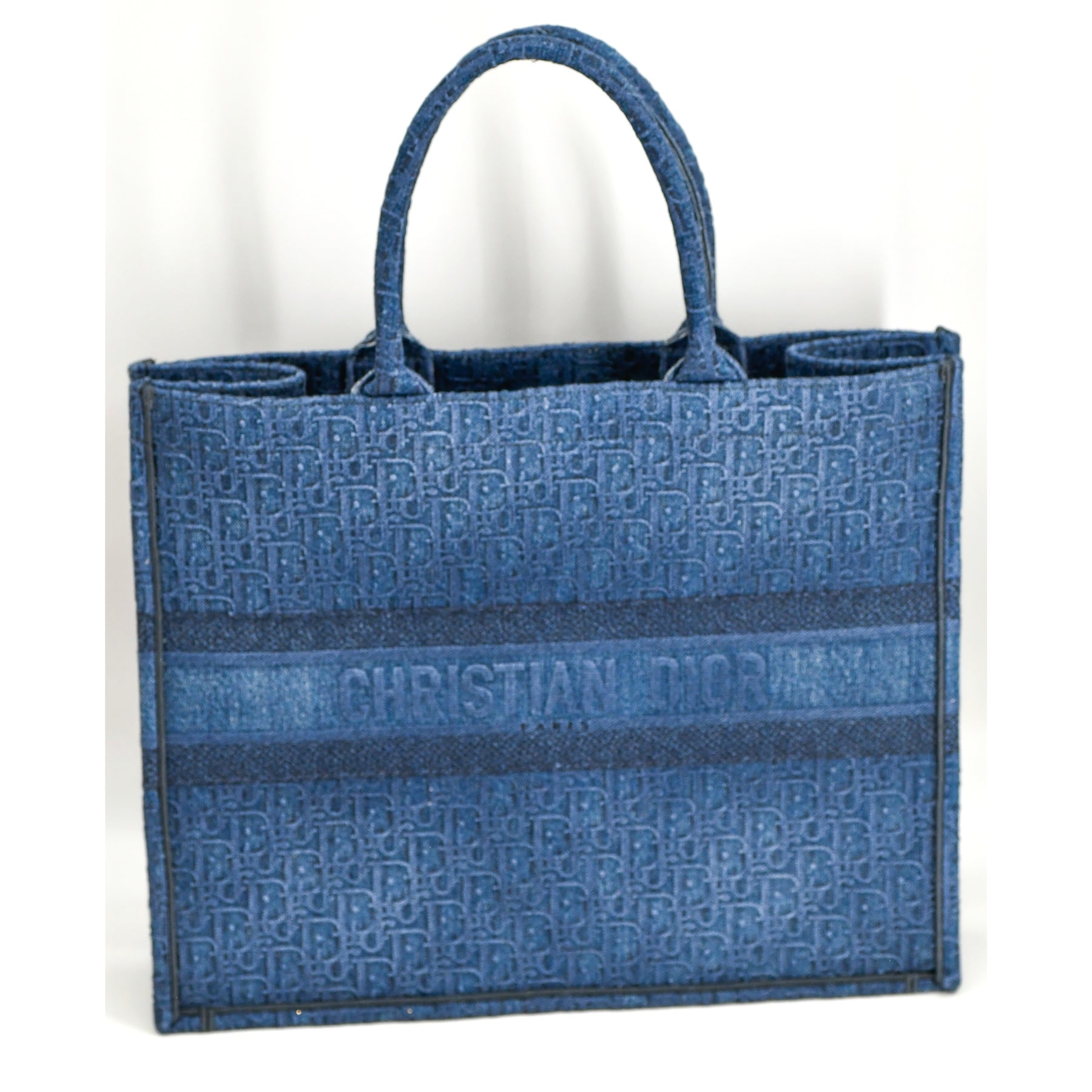 Sac-Dior-Book-Tote-Denim