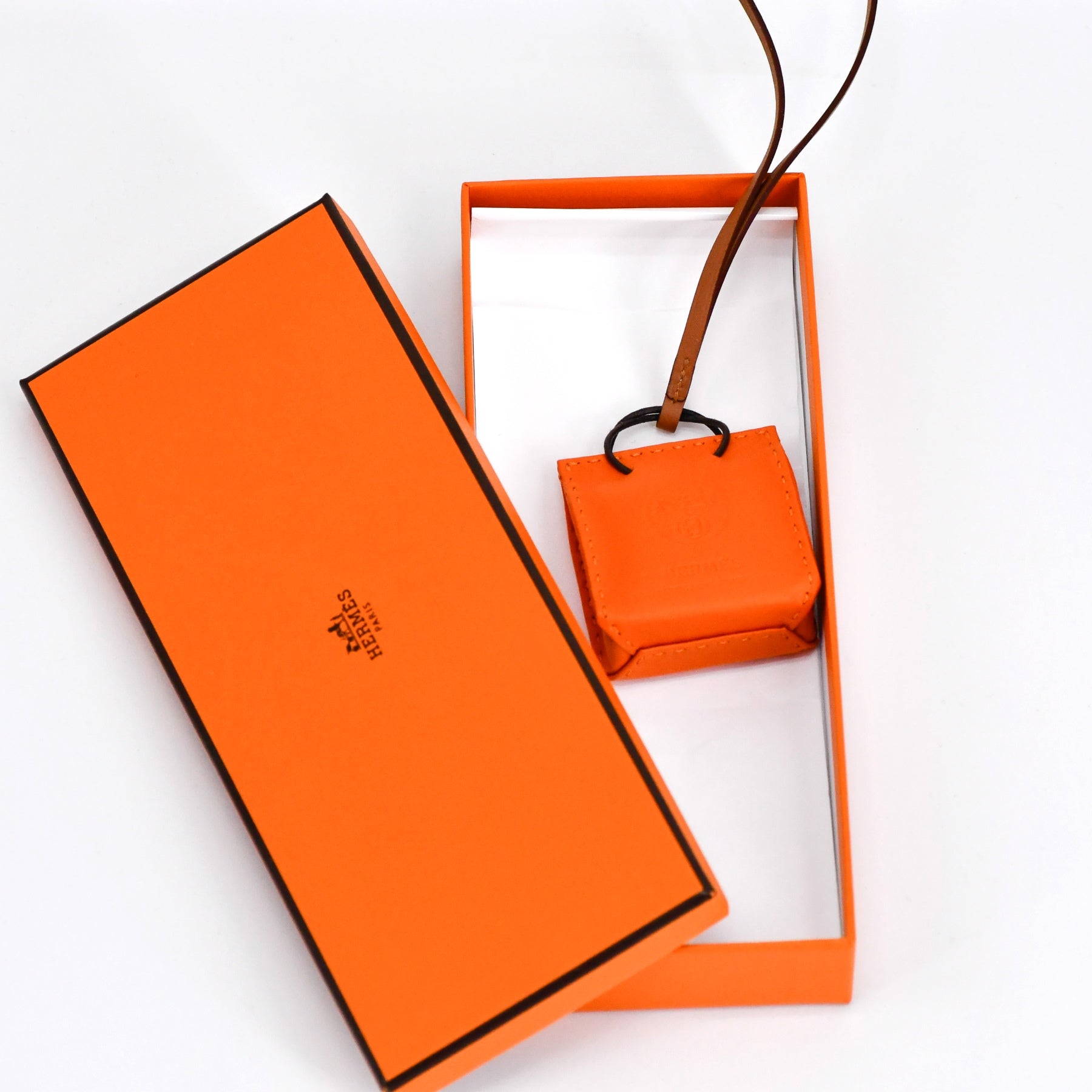 Hermès-Bijoux-De-Sac-Orange