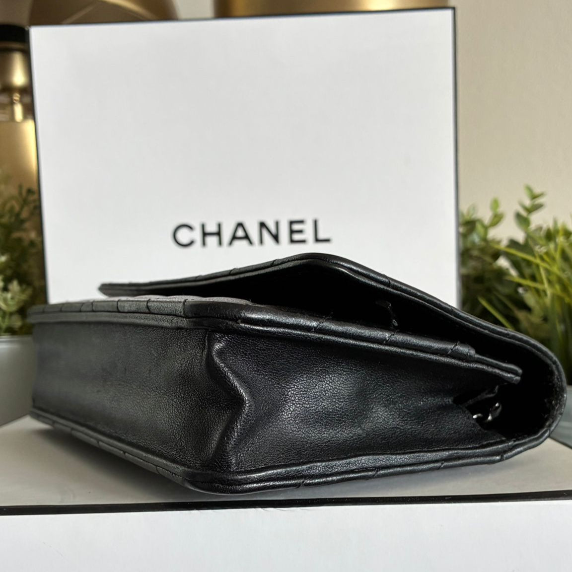 Chanel Wallet on a chain chevrons So black