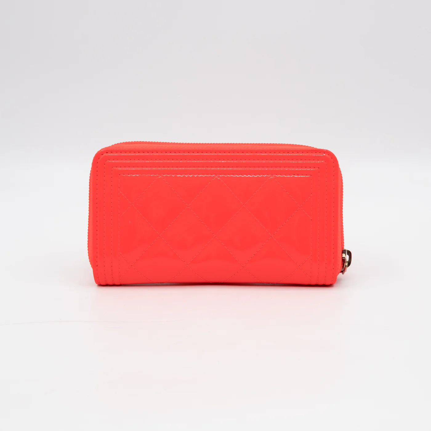 Portefeuille Chanel zip around boy