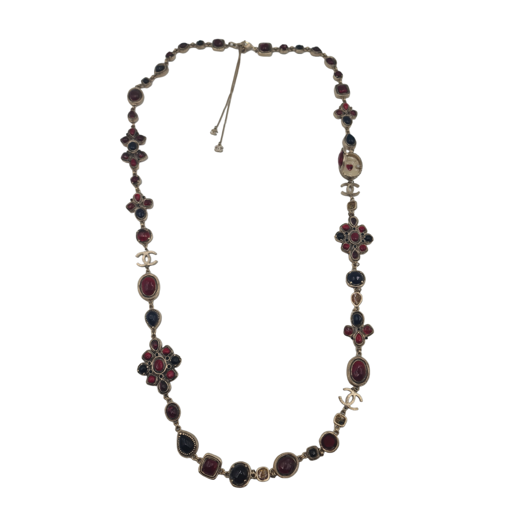 Sautoir Chanel perles et boite secrète