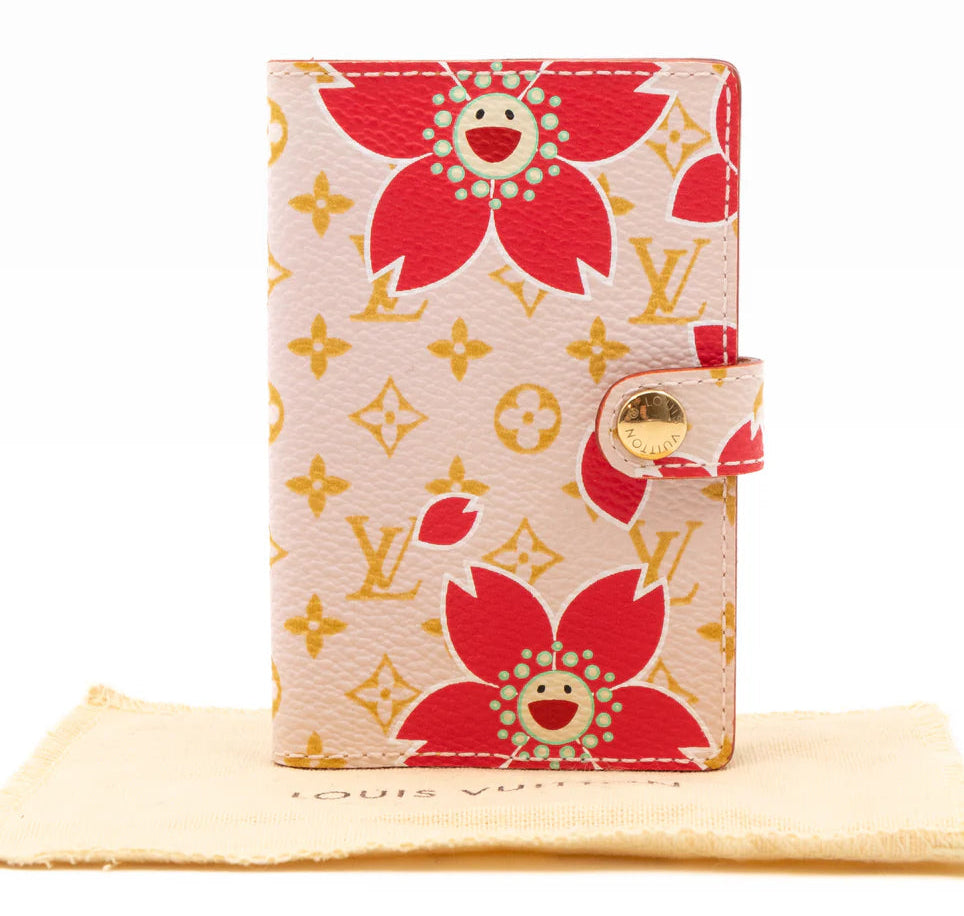 Couverture d'Agenda Louis Vuitton édition limitée Cherry