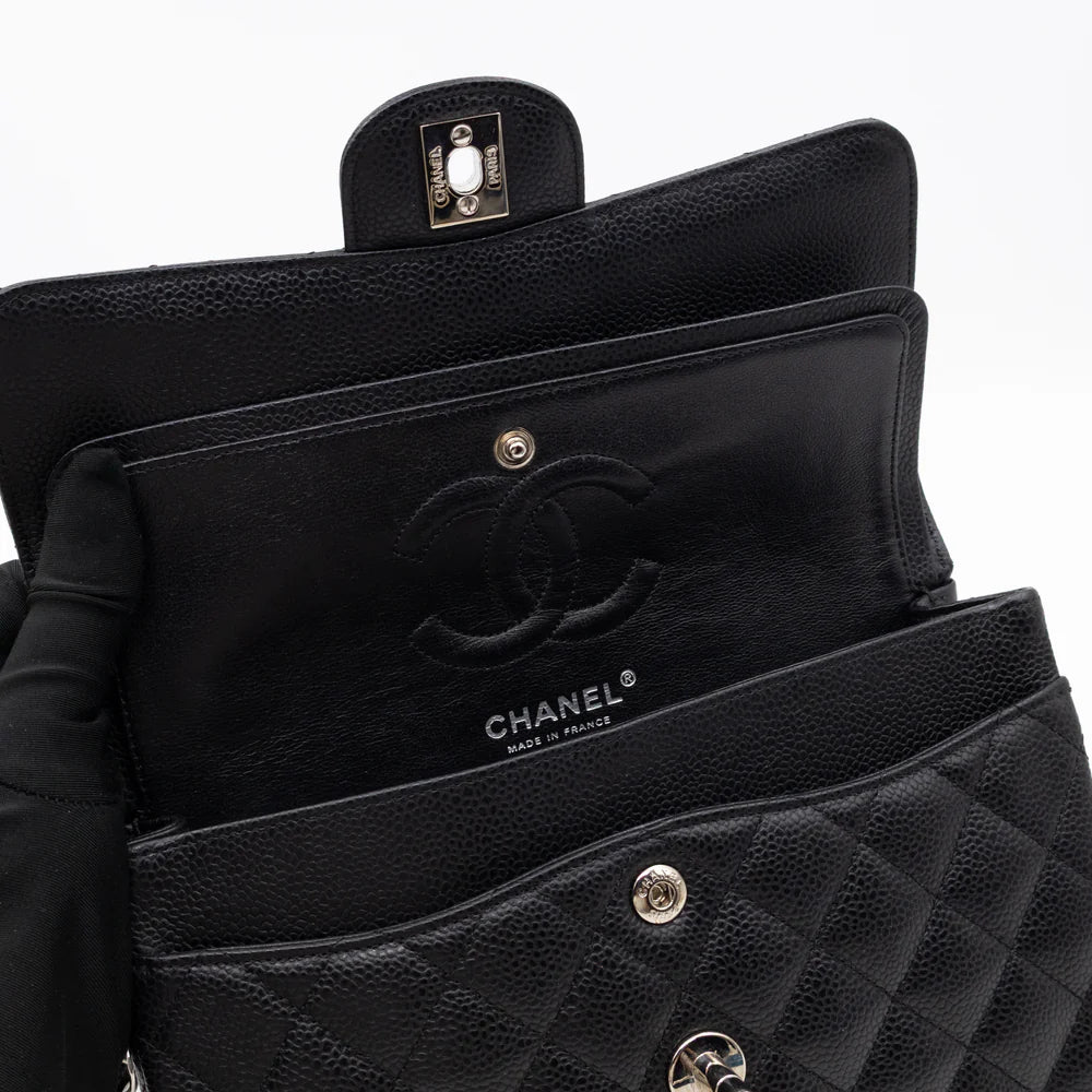 Sac Chanel timeless small 23cm caviar noir