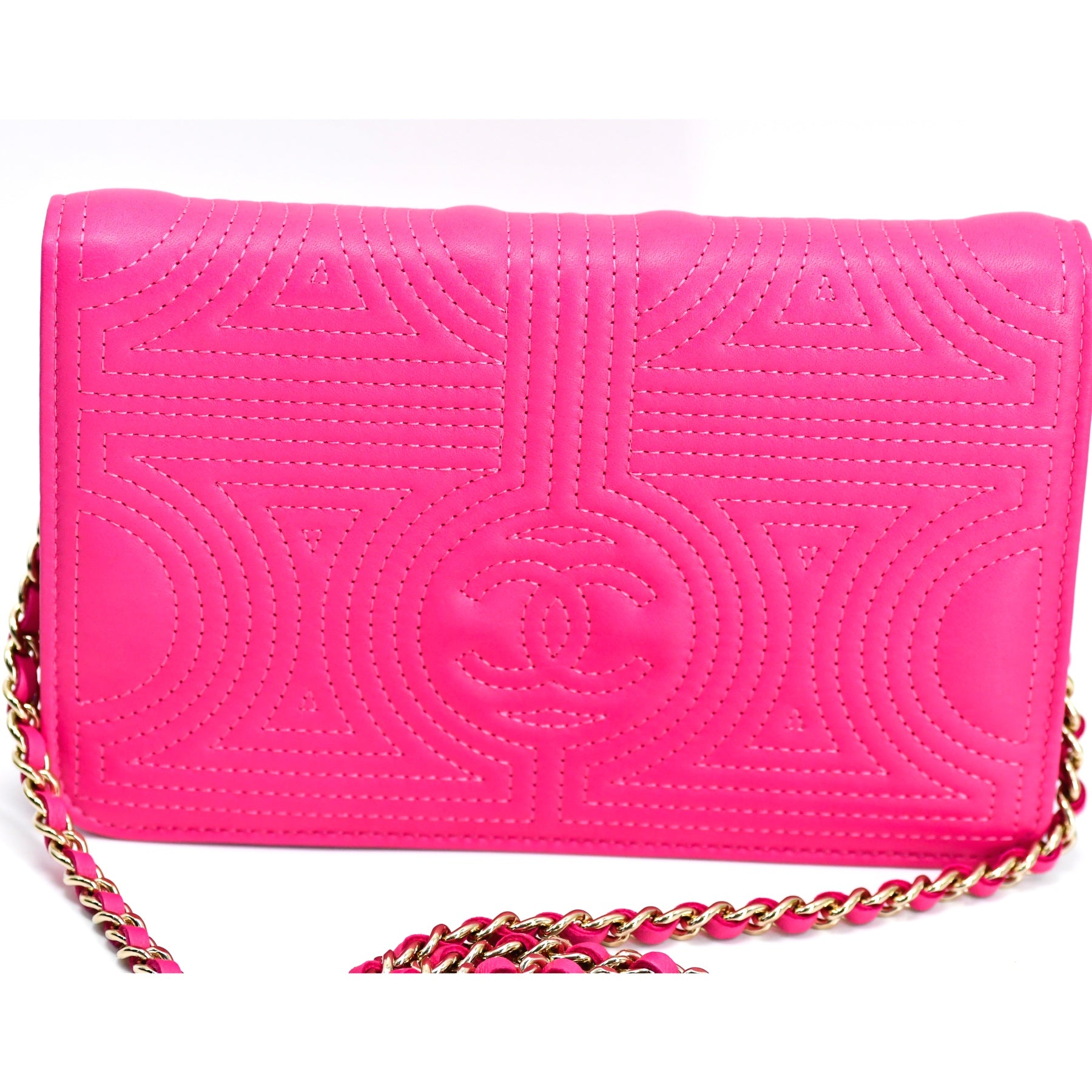 Chanel-Wallet-On-Chain-Rose