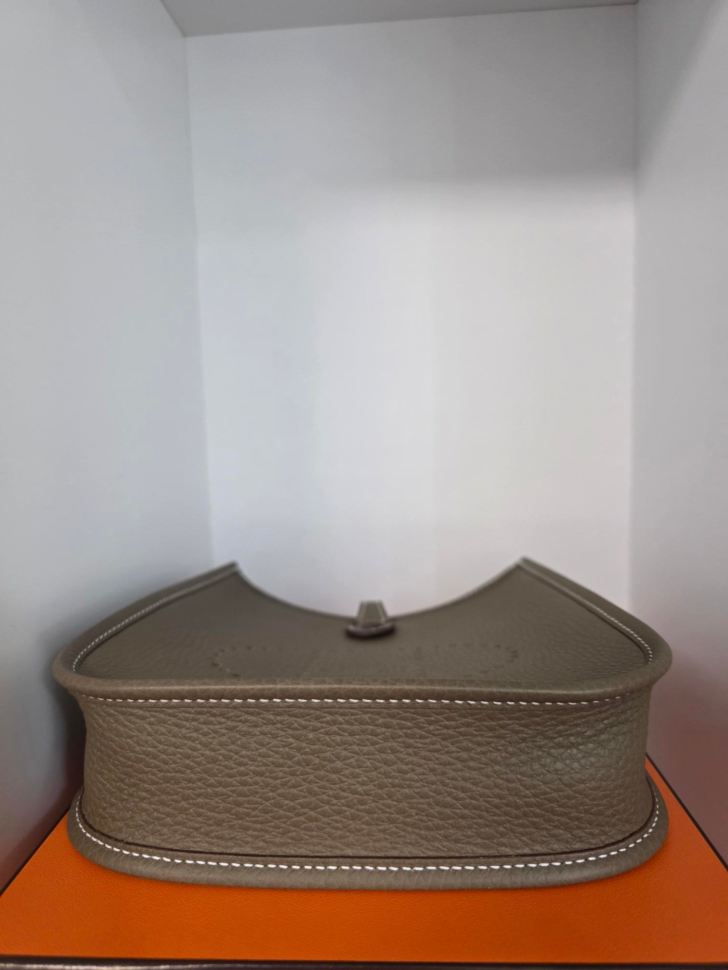 Hermès Mini Evelyne 16 Amazone