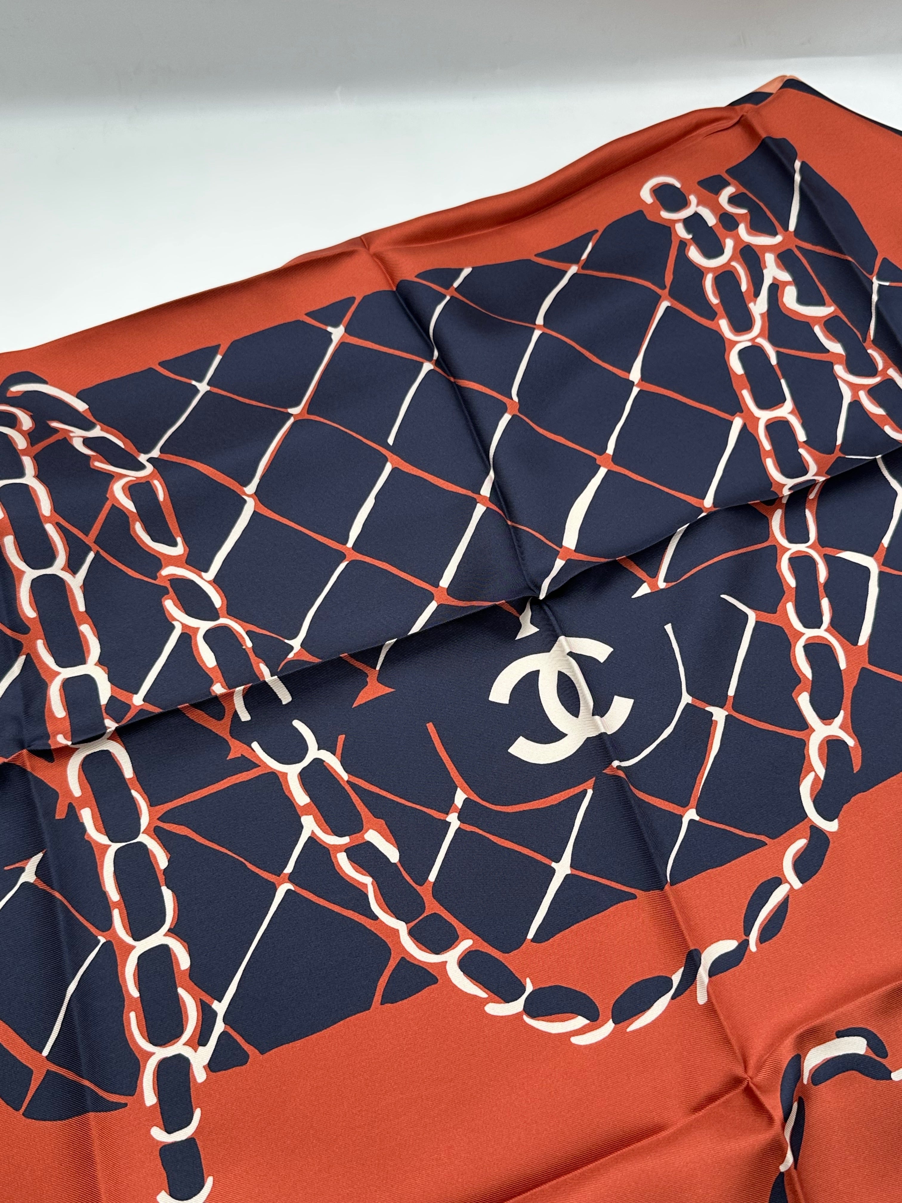 Carré Chanel Timeless