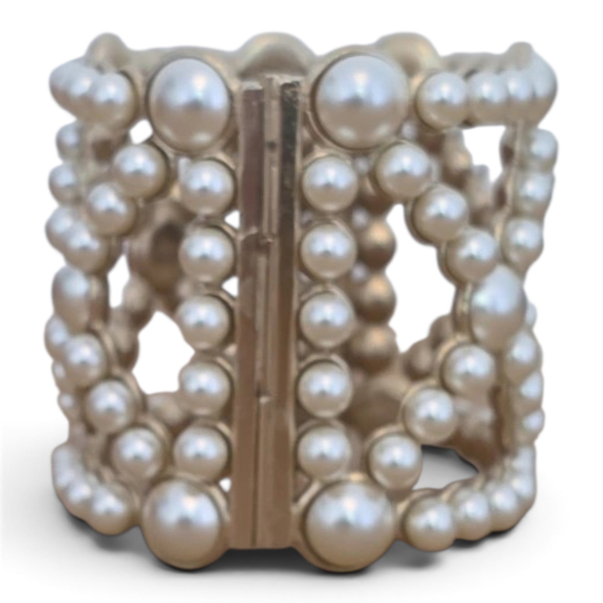 Magnifique manchette perles Chanel