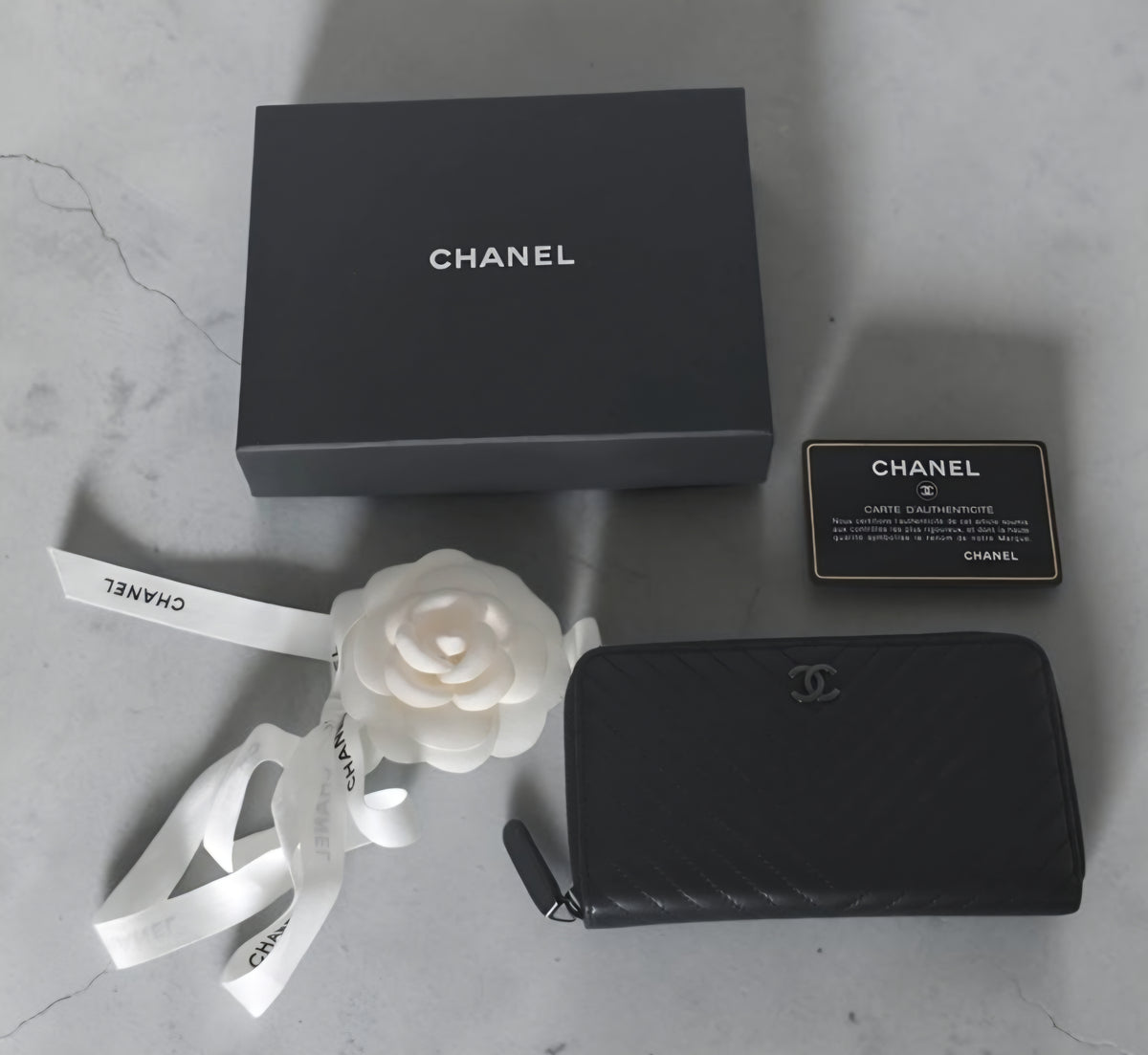 Portefeuille Chanel chevrons So black